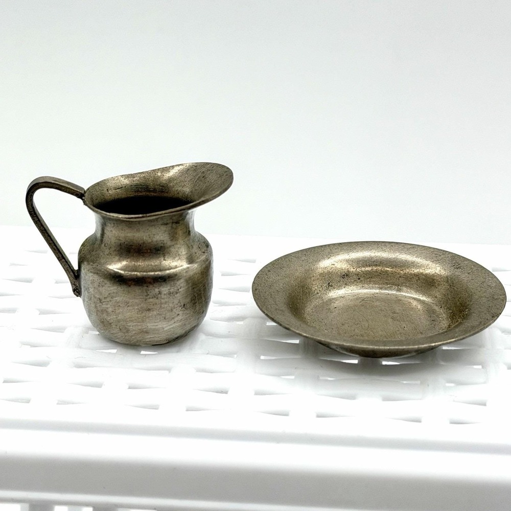 Vintage Mini Pewter & Silverplate Creamer Lot Trinkets Typesetter Case Smalls - Picture 4 of 16